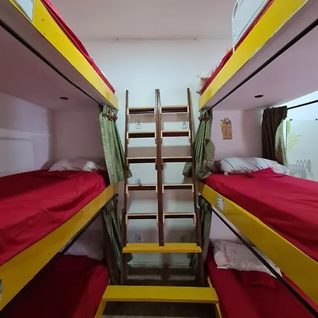 Aloha Albergue